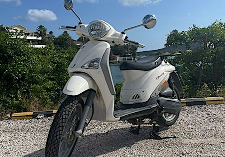 50cc Piaggio Scooter largo plazo 3 meses