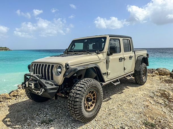 JEEP WRANGLER GLADIATOR GOLD Special Edition | 4x4 pick-upv